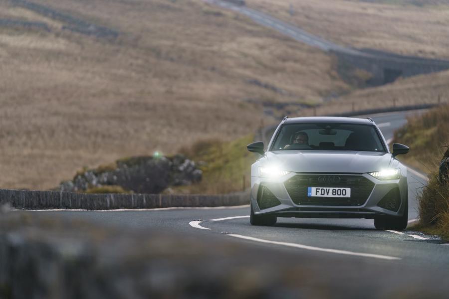  Audi RS6 Avant (C8) 2020 года  (UK) (фото 44 из 150)